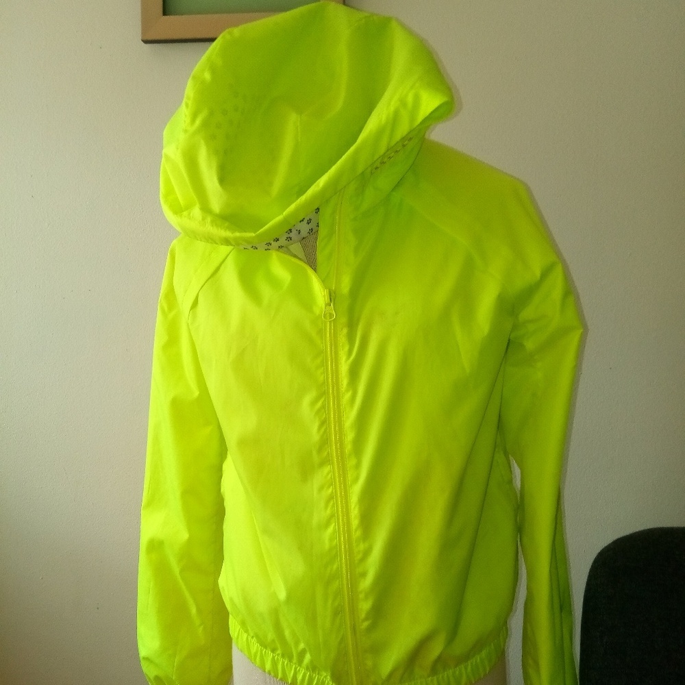 Old Navy, Yellow